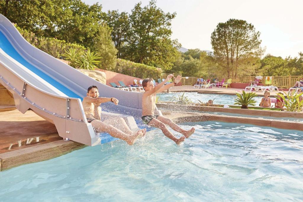 Camping Laroque Des Alberes Værelse billede